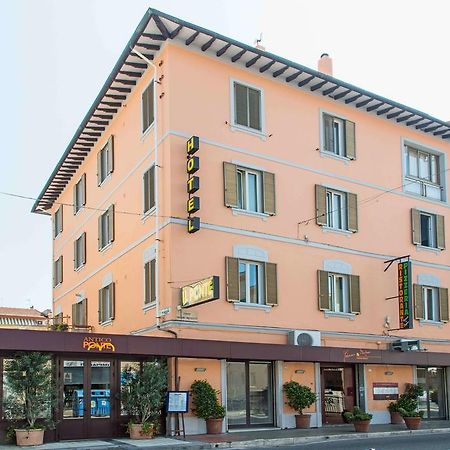 Hotel Il Ponte Чечина Экстерьер фото